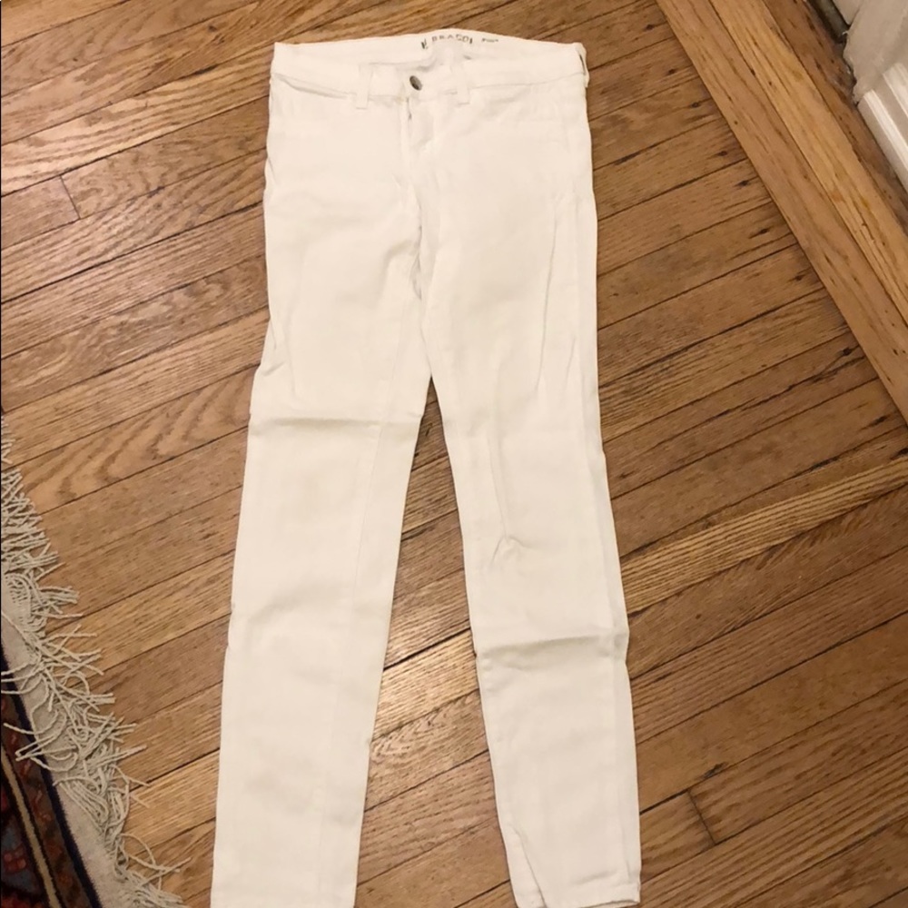 White JBrand jeans size 26